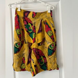 Vintage 90s shorts, funky abstract pattern, elastic waistband, with pockets